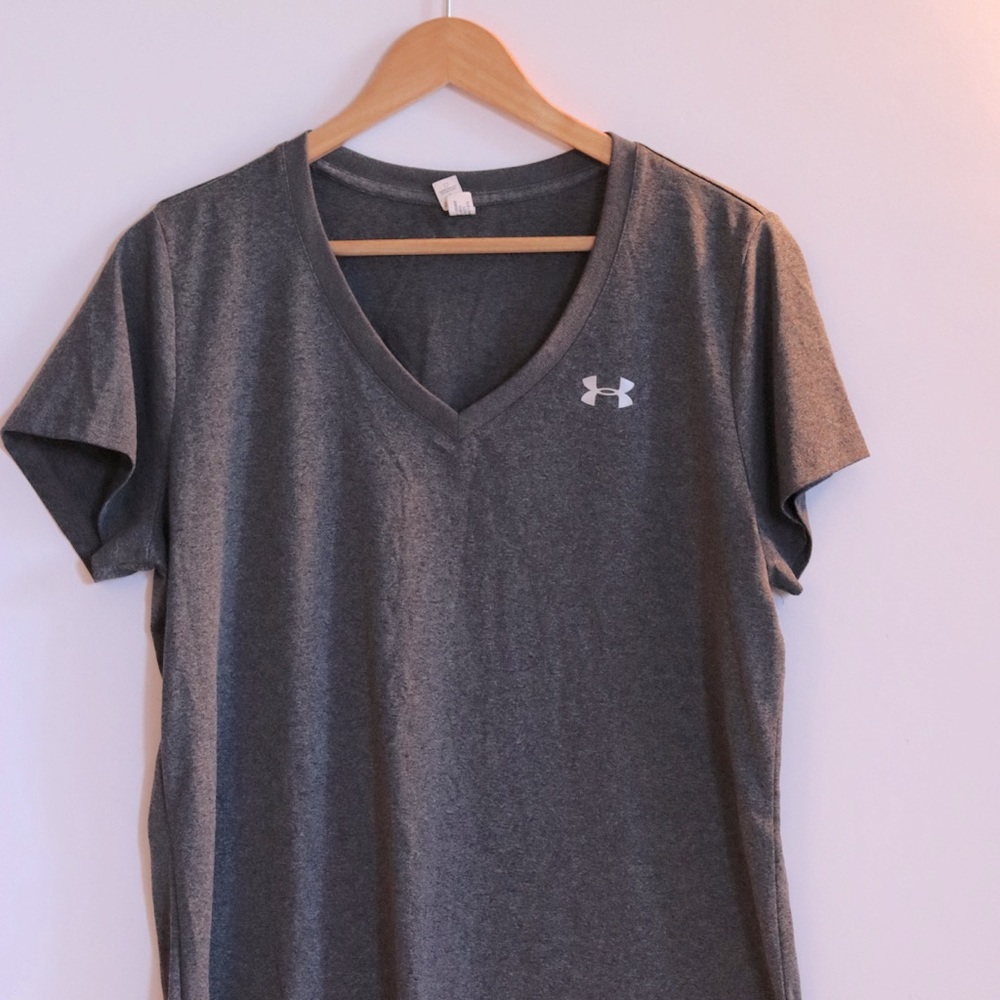 UA Heat Gear athletic top